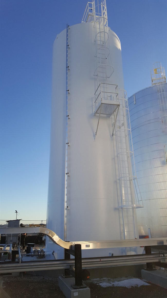 Tank1